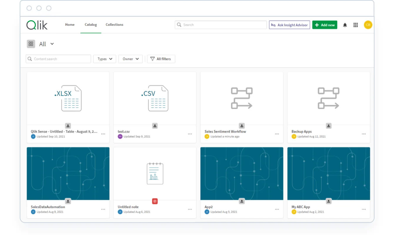 Capture d'écran de l'interface utilisateur de Qlik, avec des vignettes et des icônes de fichiers de différents formats (XLSX, CSV et fichiers de workflow structurés) avec la date de dernière modification. Les options de navigation sont visibles en haut.